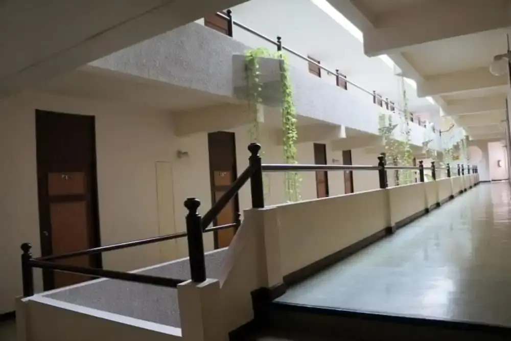 Hotel Petchkasem Grand