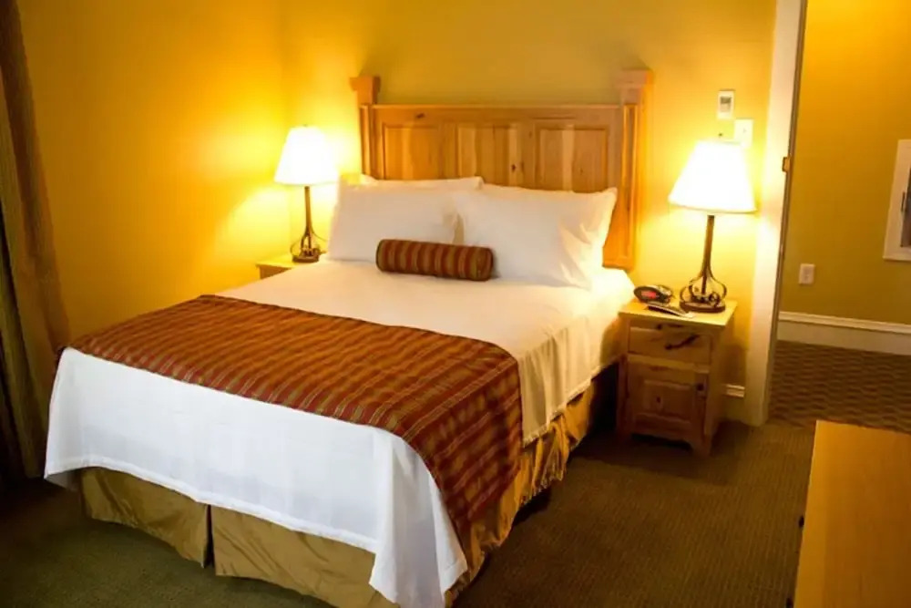Woodside Lodge