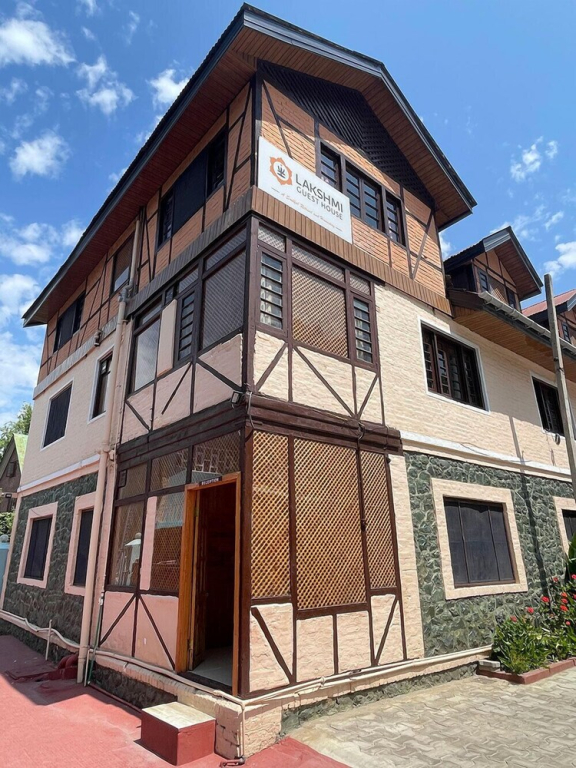 Lakshmi Guest House