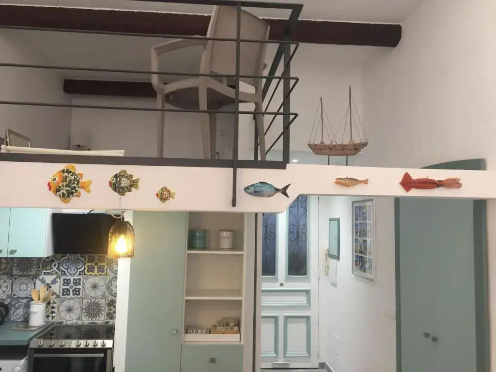 Studio Menton, 1 pièce, 2 personnes - FR-1-196-300