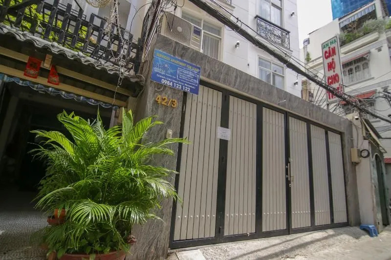 Reddoorz Near Quan Khu 7 Stadium