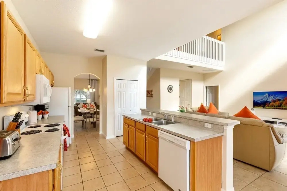 Fabulous 5 bed Villa With a South Facing Pool - 465