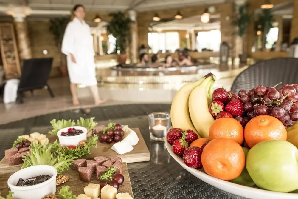Grand Arctic Resort