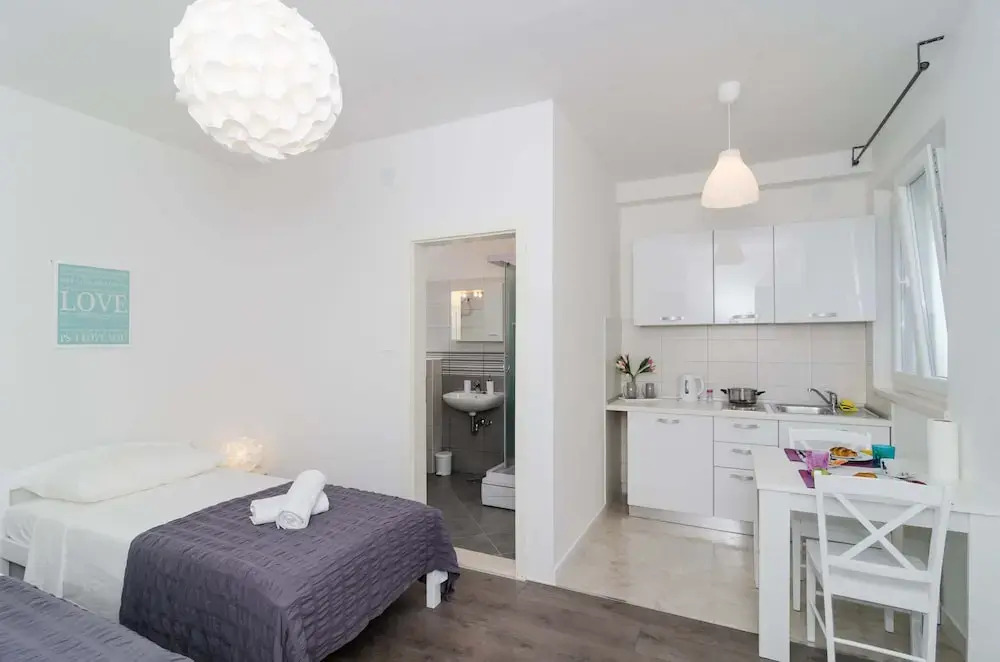 Cin&Co Central Apartments