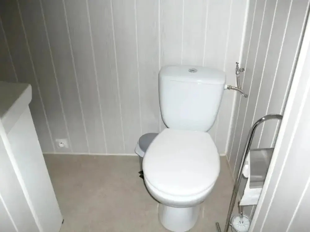 Apartment With 2 Bedrooms in Bessèges, With Wonderful Mountain View, Enclosed Garden and Wifi