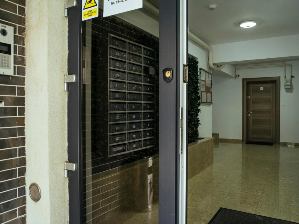 Cozy Special Pallady Apartament with Heated Courtyard
