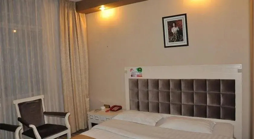 Zhangjiajie Huaya Business Hotel