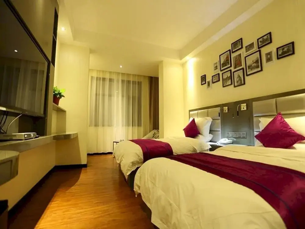 Zhengzhou Ziteng Hotel