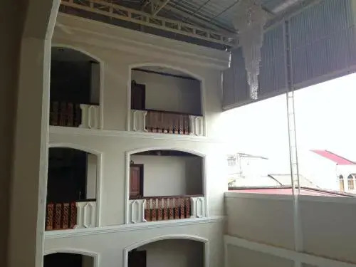Khamfong Sihavong Hotel