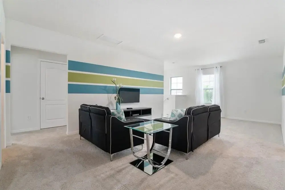 5BR Pool Home w Gameroom