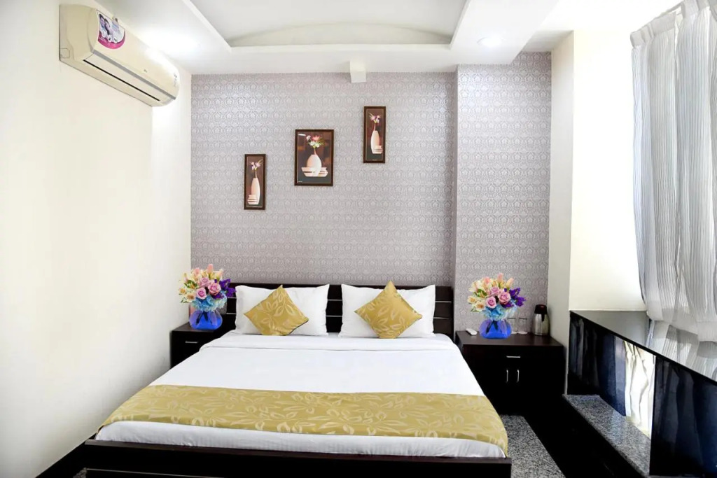 Hotel Suraj Palace