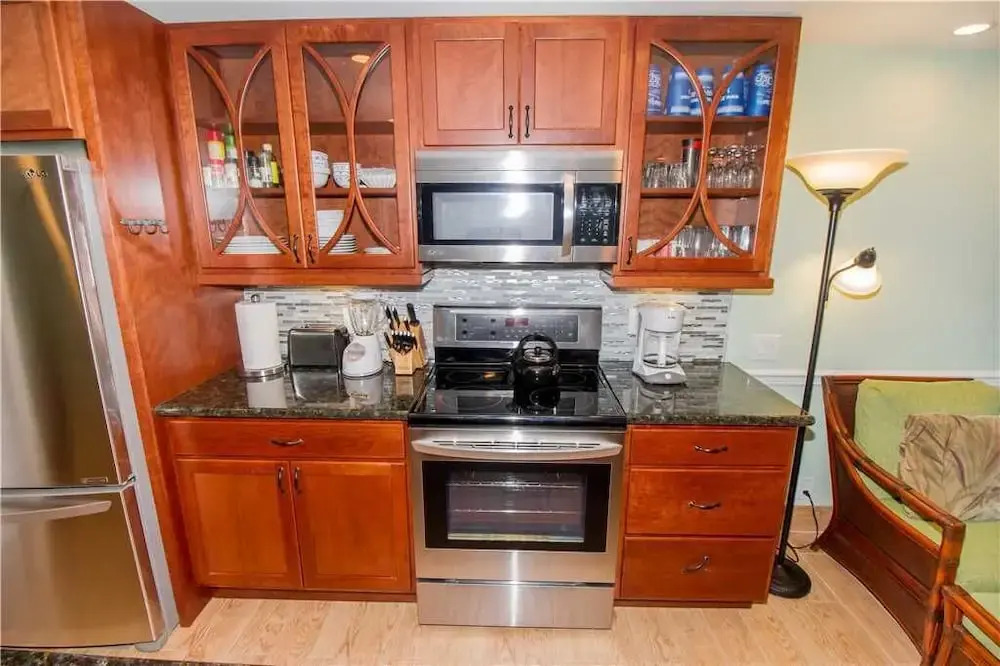 Kahana Sunset D6 - Two Bedroom Condo