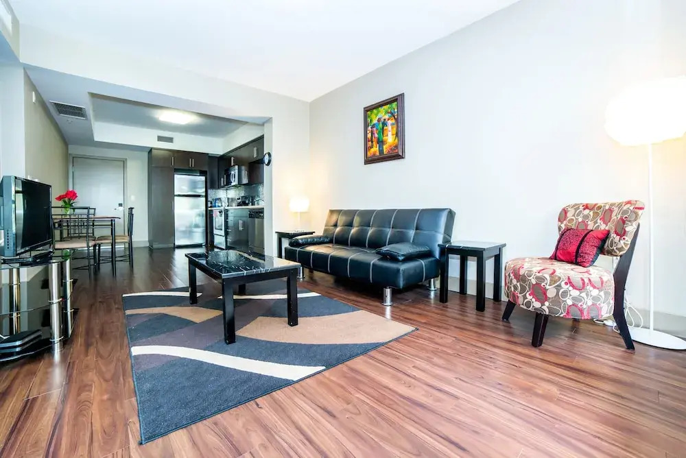 Las Palmas Suites