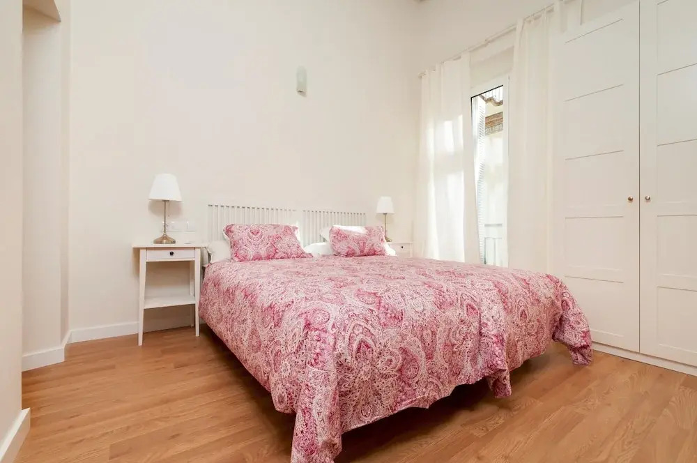 Prime Location 2 BD Apartement Next to the Town Hall Square. Zaragoza I