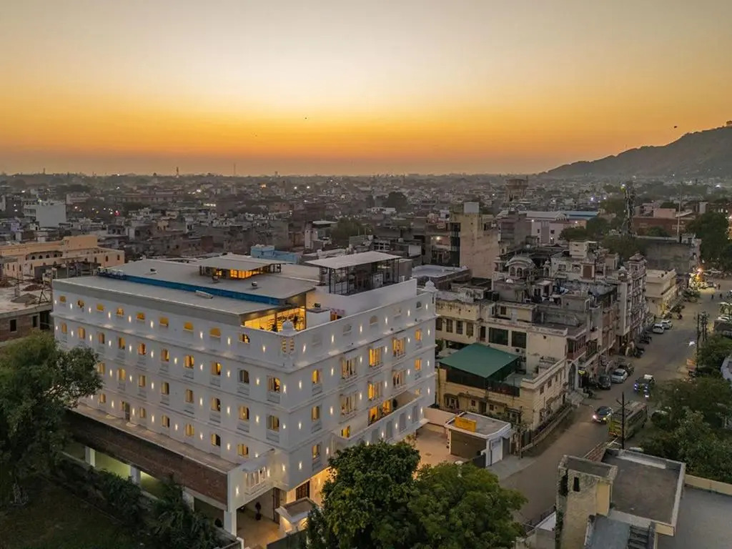 The Hosteller Bam Jaipur, Hawa Mahal