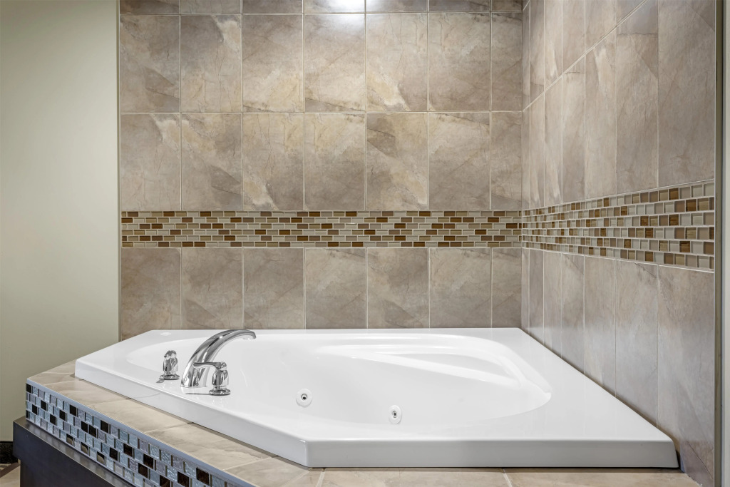 Best Western Plus Dartmouth Hotel & Suites