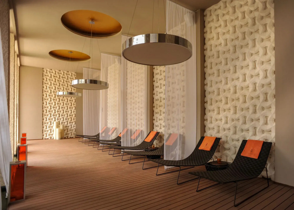 Royal Service at Paradisus La Perla