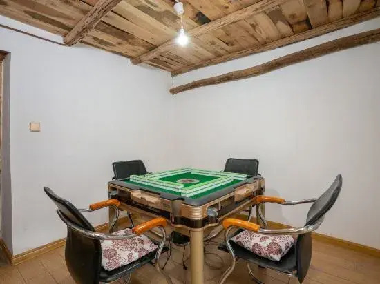 Chunzhuang Gengshang Hostel