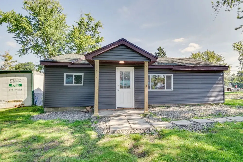 Charming Lake Chautauqua Home: Walk to Water!
