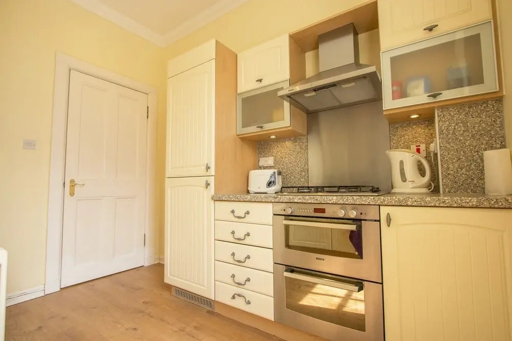Balfour House Apartment