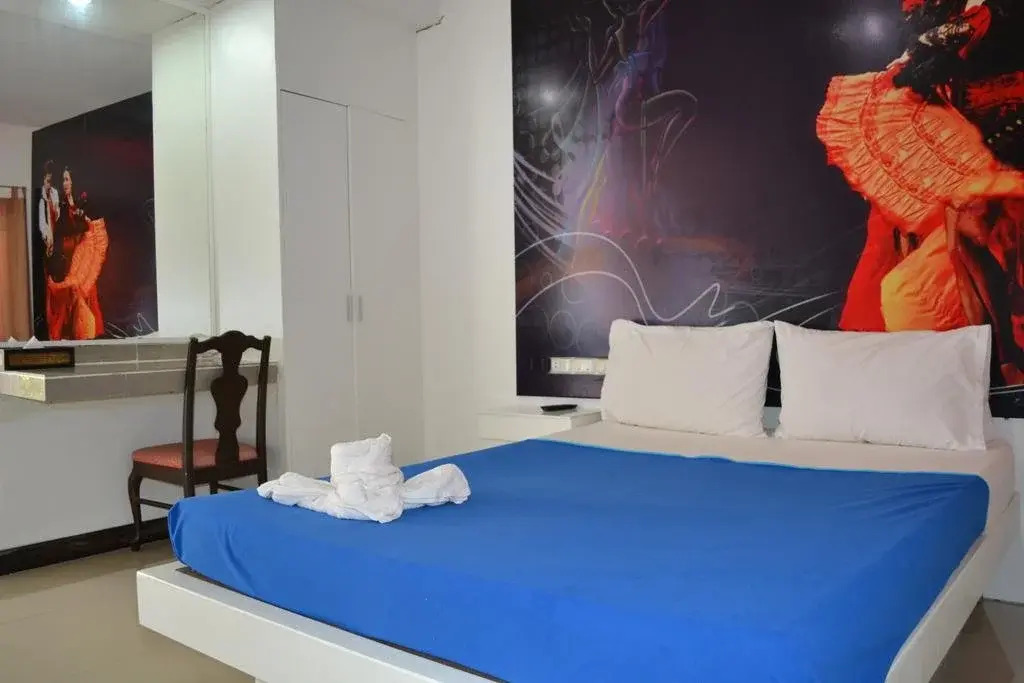 Romantic Hotel