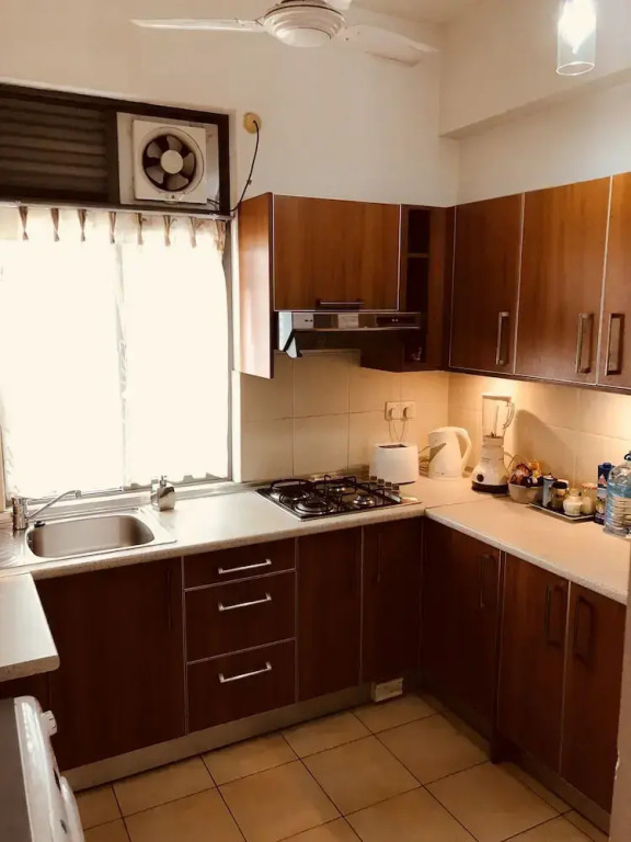 Hedges Court Residencies Town Hall-2 Room 3 Bed Apartment