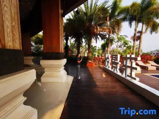 Xishuangbanna Jinghong Yunman Valley Villa Resort Hotel (Yuejingzhuang)