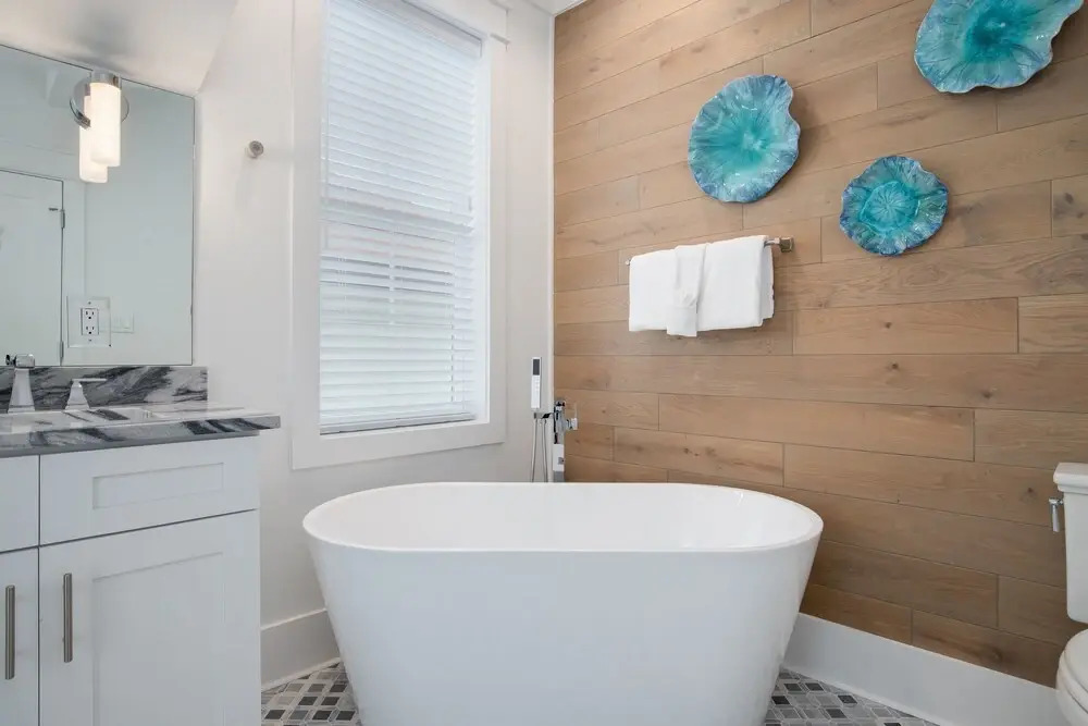 Destin's Gem by Avantstay Steps to the Beach w/ BBQ & Pool