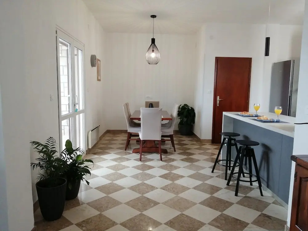 Apartments Jelka