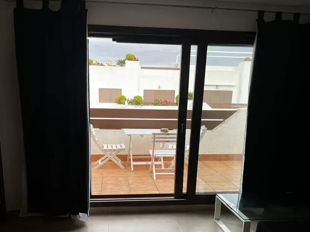 2 Room, Sleeps 4, Parking, 4 Pools, Sea 1st Line