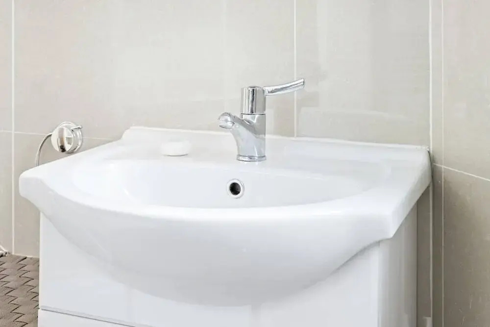 Bright & Cosy Two Bedroom Apt Close to Canning Town Tube