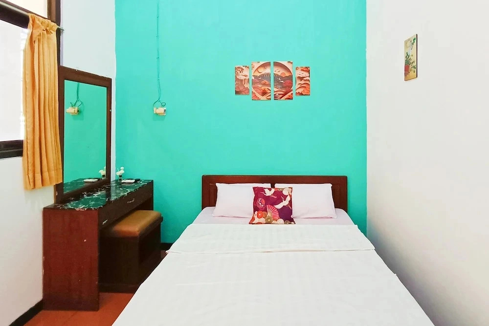 TwoSpaces Living at Sutomo Homestay