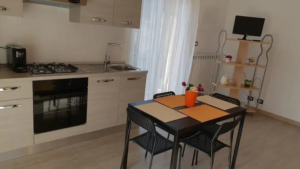 Villa Center