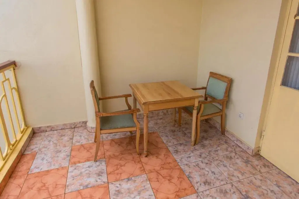 IRIS Guesthouse
