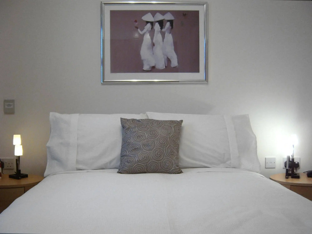 Berkshire Rooms - Newbury