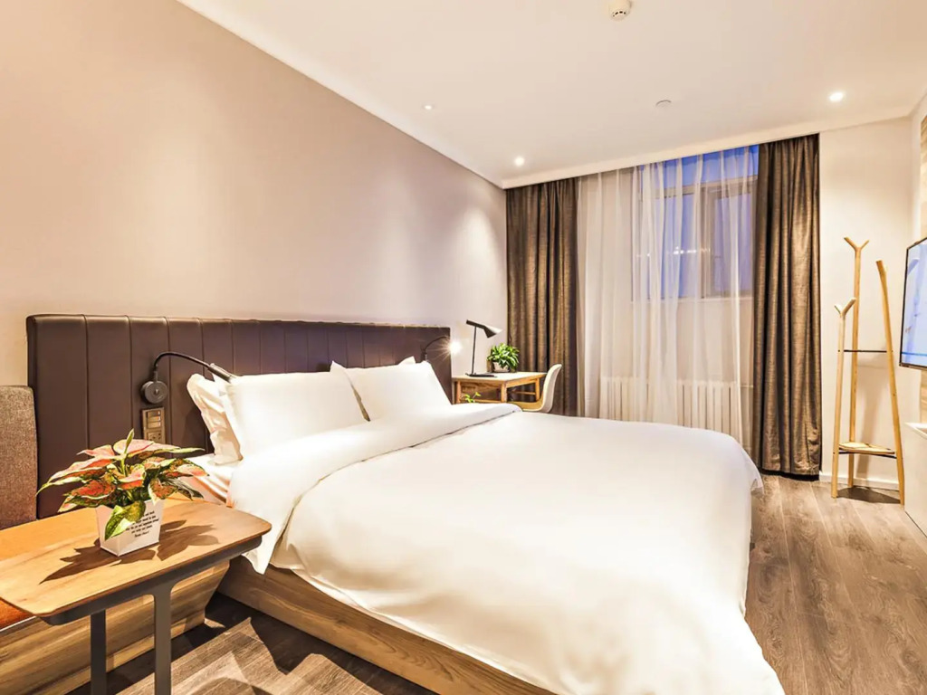 Hanting Premium Hotel Jinan Jiyang Jibei Park