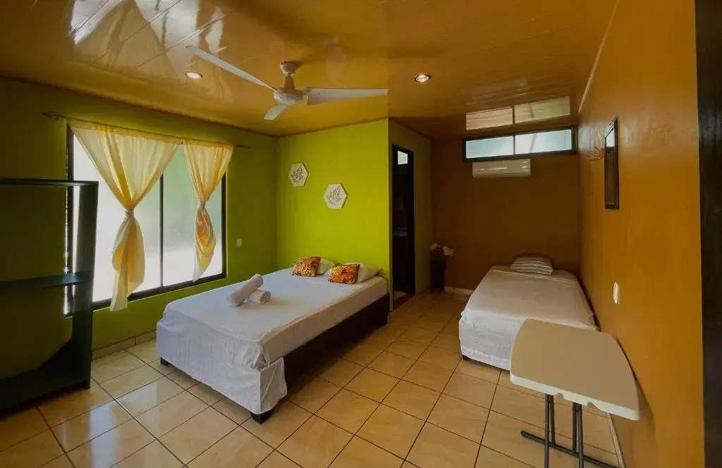 Hotel El Icaco Tortuguero