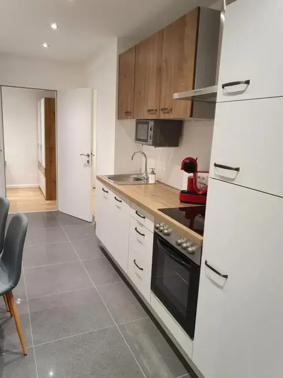 Smarte Dachgeschosswohnung mit 2 Terrassen direkt am Hauptbahnhof