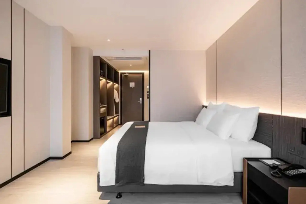 Cascade Hotel Bangkok