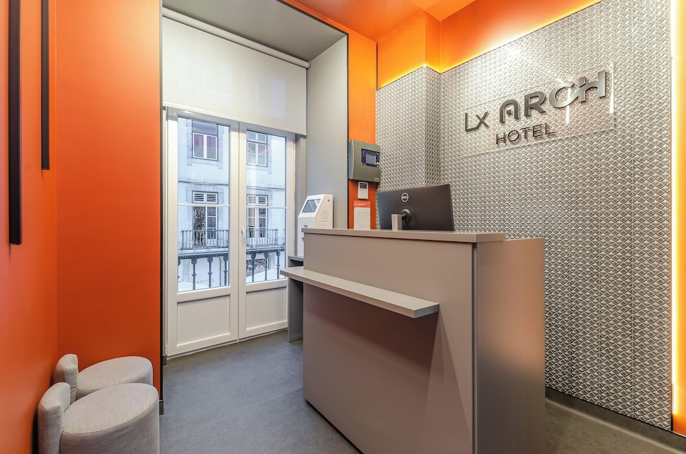 LX Arch Hotel