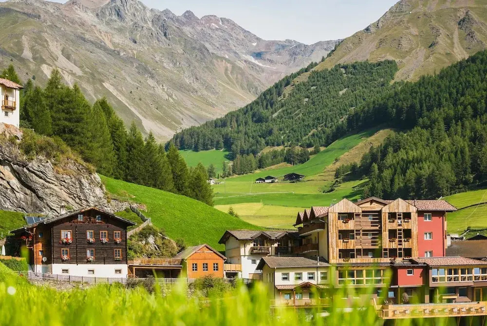 Tonzhaus Hotel