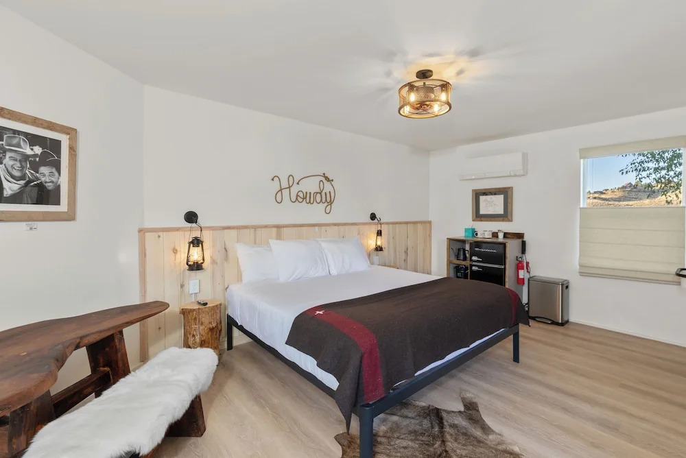 Hotel Palomino