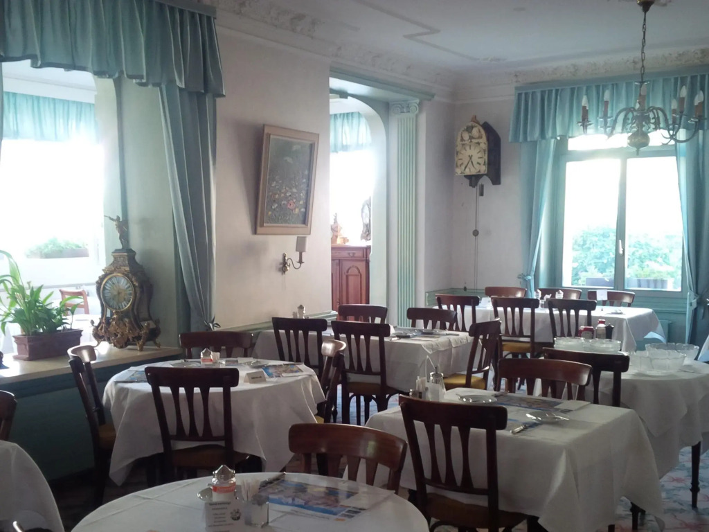 Hotel De La Paix