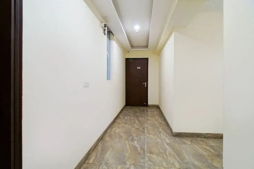 OYO Rooms Golf Course Road II