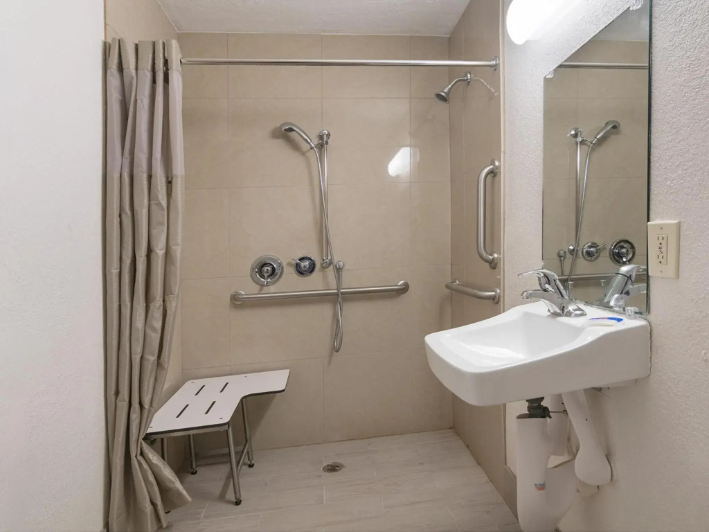 Motel 6-Decatur, GA