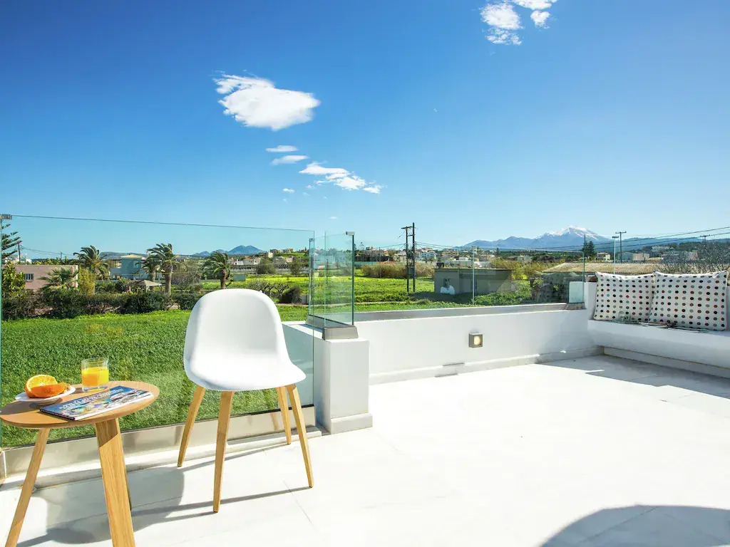 Majestic Villa in Pigianos Kampos with Private Pool