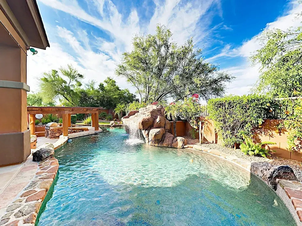 All-suite Home Located in North Phoenix 3 Bedrooms 3.5 Bathrooms Home