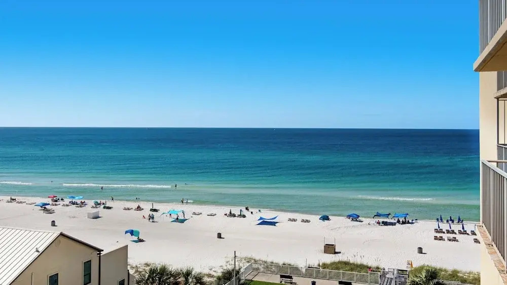 Gulf-front 3BD Condo - 2 Gulf-front Pools, Private Beach Access