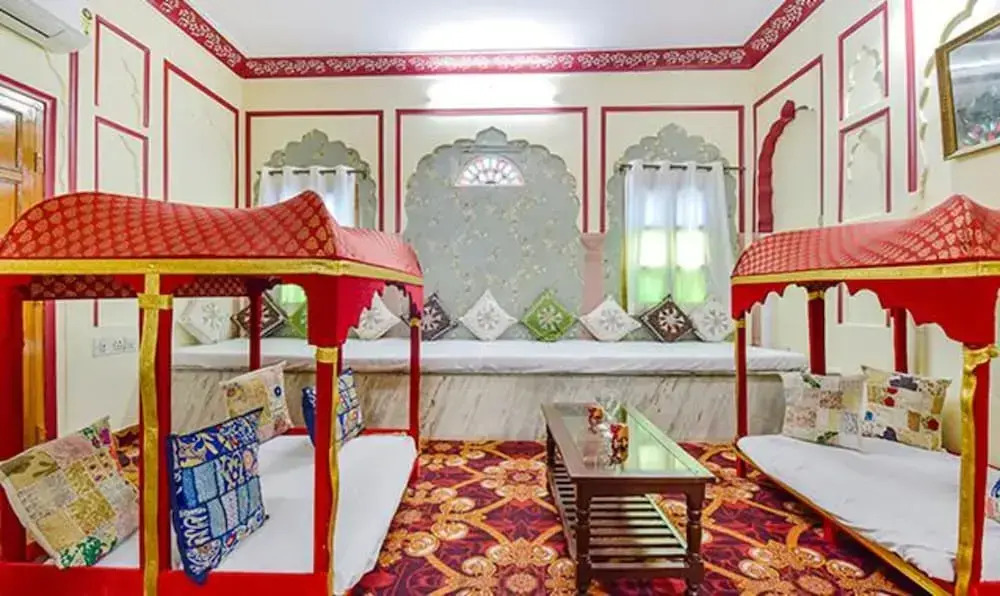 FabHotel Prism Homestay