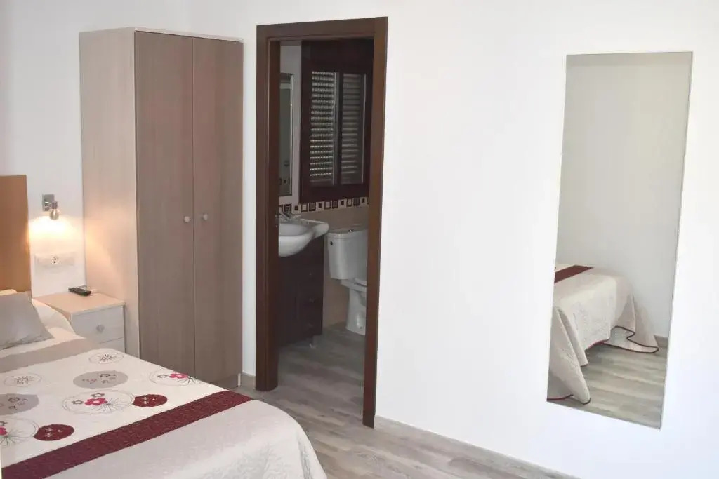 Iznájar Suites